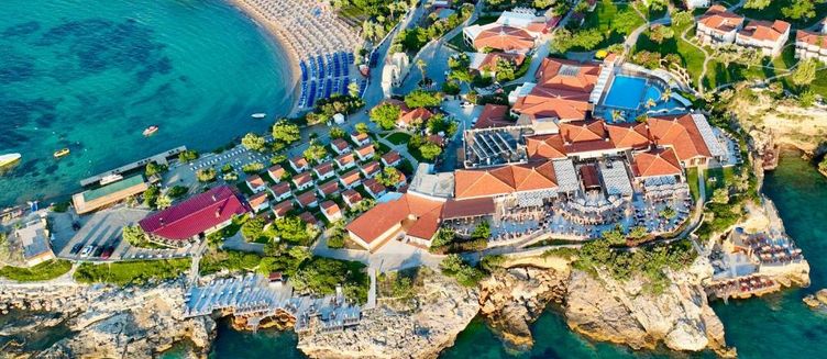 Фото отеля Maya Bistro Hotel & Beach