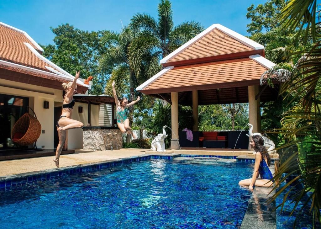 Baan Bua Estate by Tropiclook фото 9
