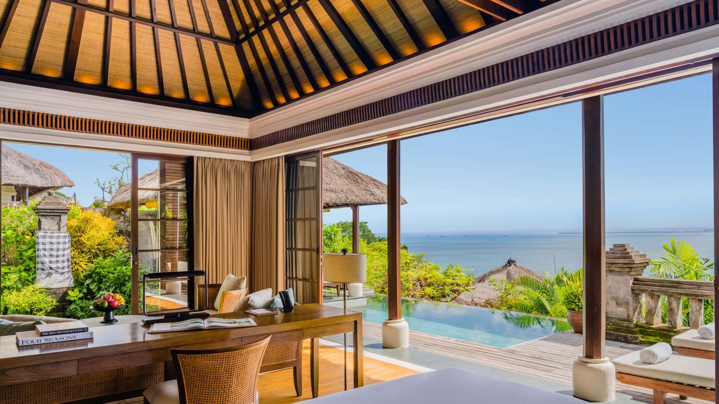 Four Seasons Resort Bali at Jimbaran Bay фото 4