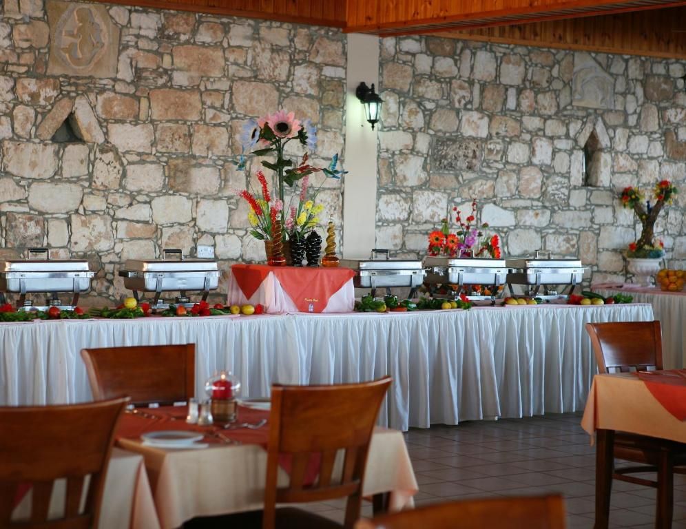 Corallia Beach Hotel фото 19