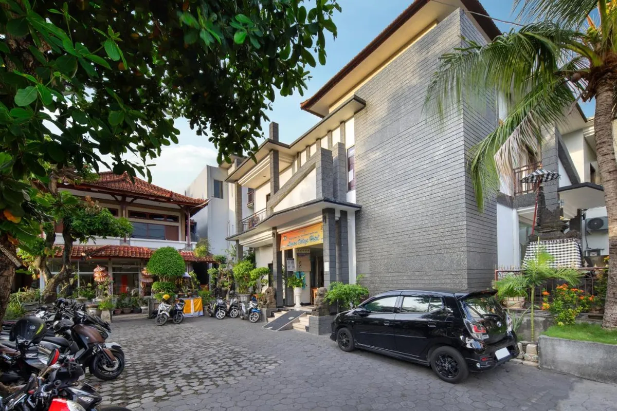 Legian Village Hotel фото 2