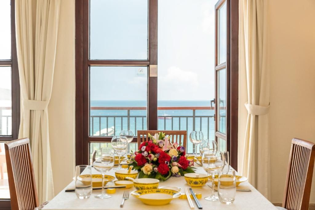 Aegean Suites Sanya Yalong Bay Resort фото 46