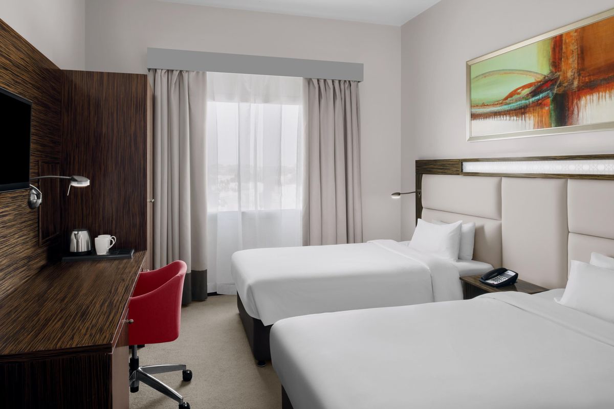 Holiday Inn Express Dubai Internet City фото 2
