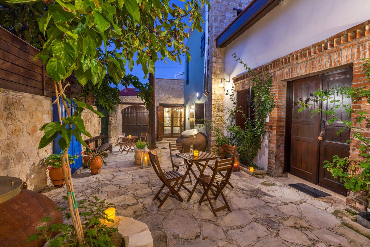 Oinoessa Traditional Boutique Guest Houses фото 0