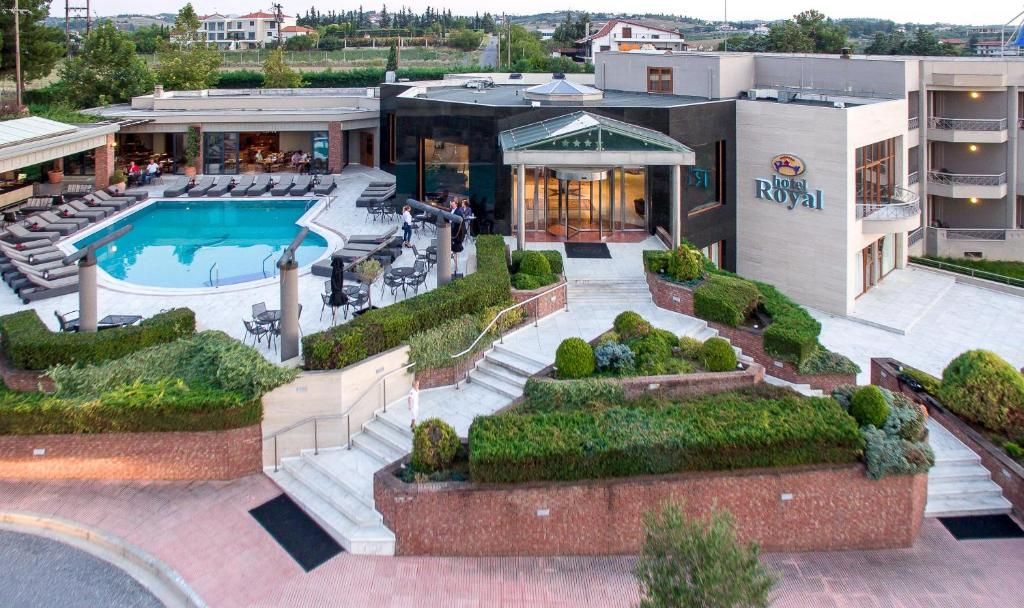 Royal Hotel фото 62