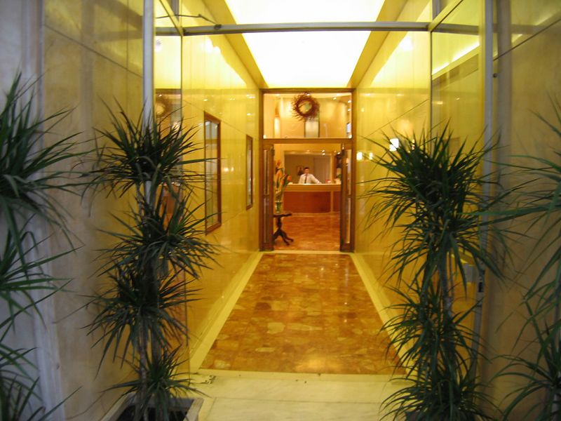 Marina Hotel Athens фото 3