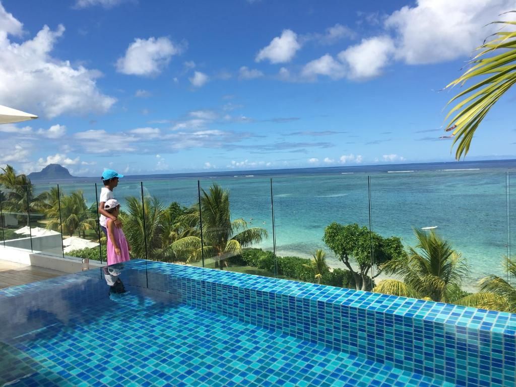 Cap Ouest Beachfront Luxury Penthouse фото 5