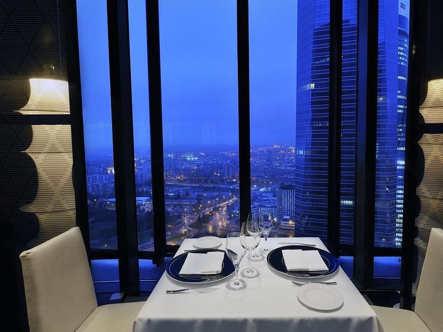 Eurostars Madrid Tower фото 11
