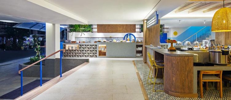Фото отеля Kampi Hotel Legian
