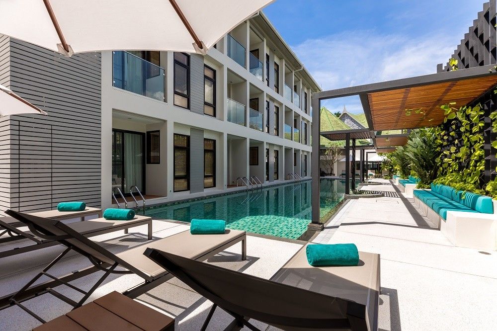 Outrigger Surin Beach Resort фото 6