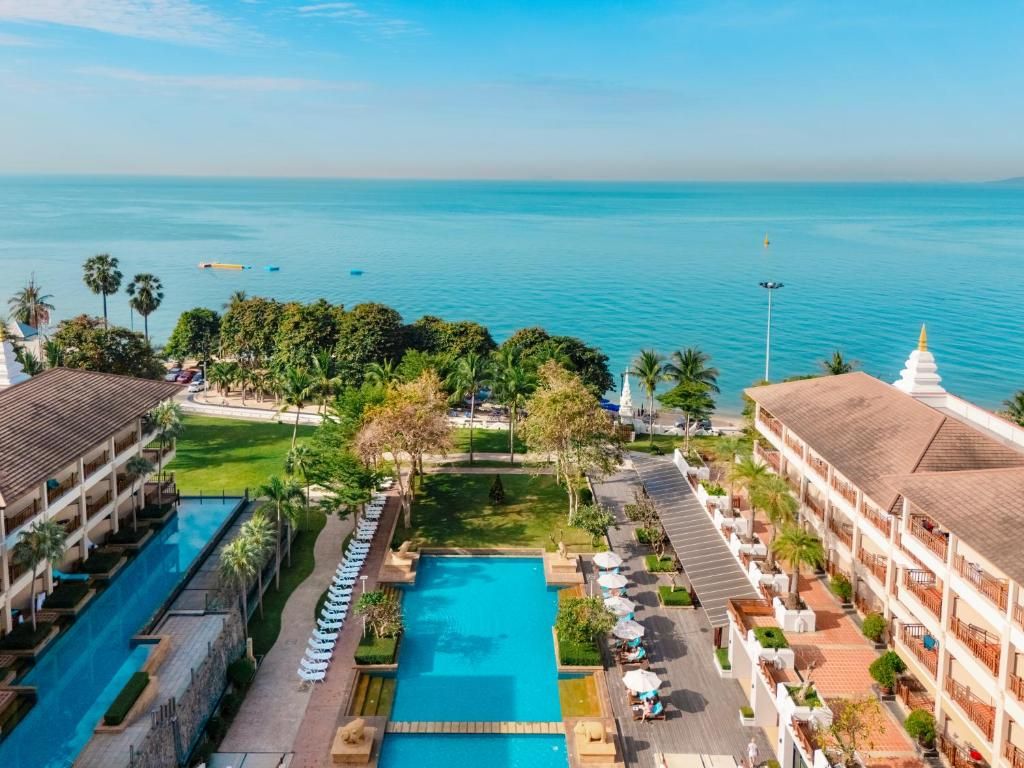 The Heritage Pattaya Beach Resort фото 39