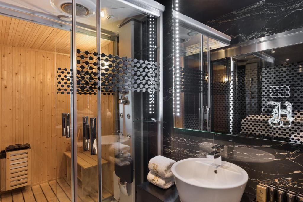 Hugo's Boutique Hotel - Adults Only фото 30