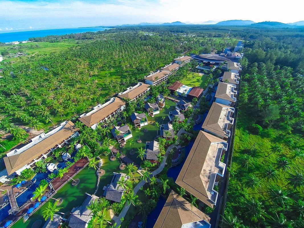 Graceland Khaolak Beach Resort 5*, Такуа Па (Као Лак), Таиланд – отзывы и цены на туры в отель. Бронирование отеля онлайн Onlinetours.ru