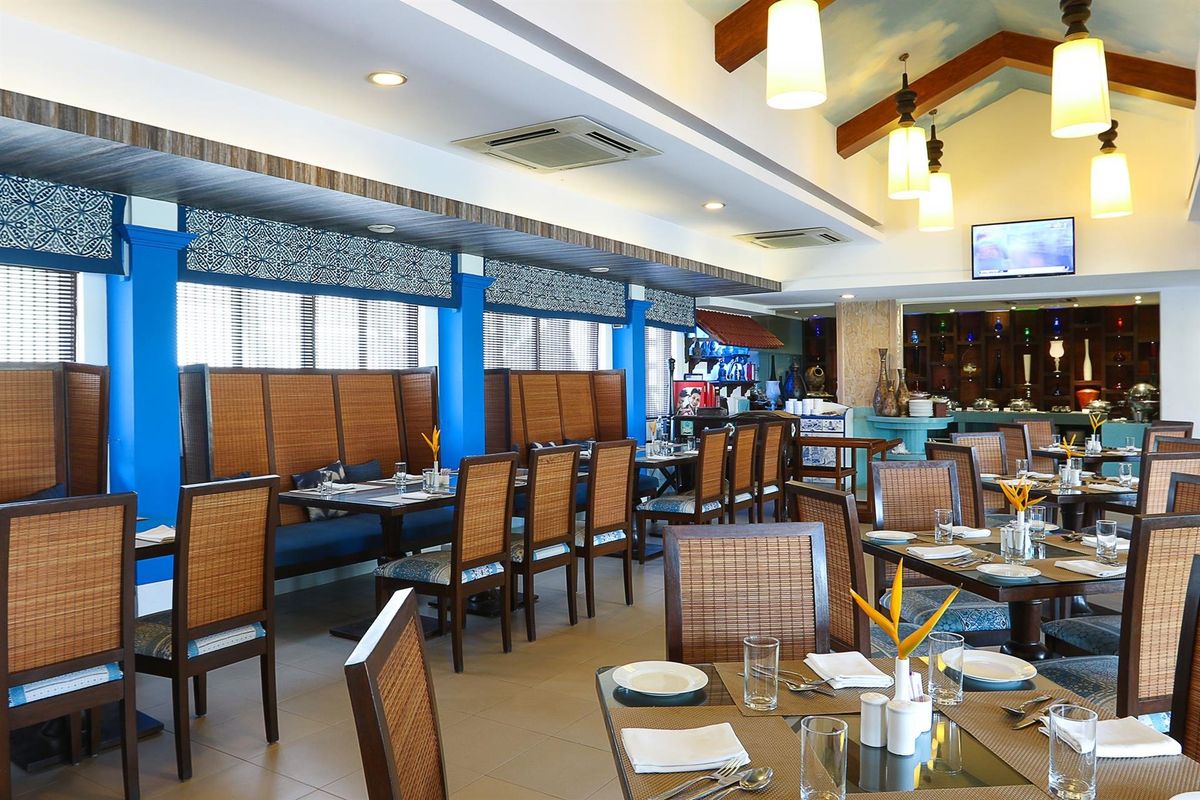 Royal Orchid Beach Resort & Spa, Goa фото 15