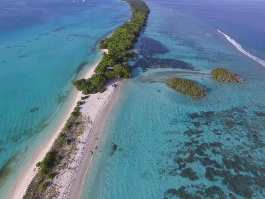 Guest House «Whitesand Dhigurah Guest House» фото 28