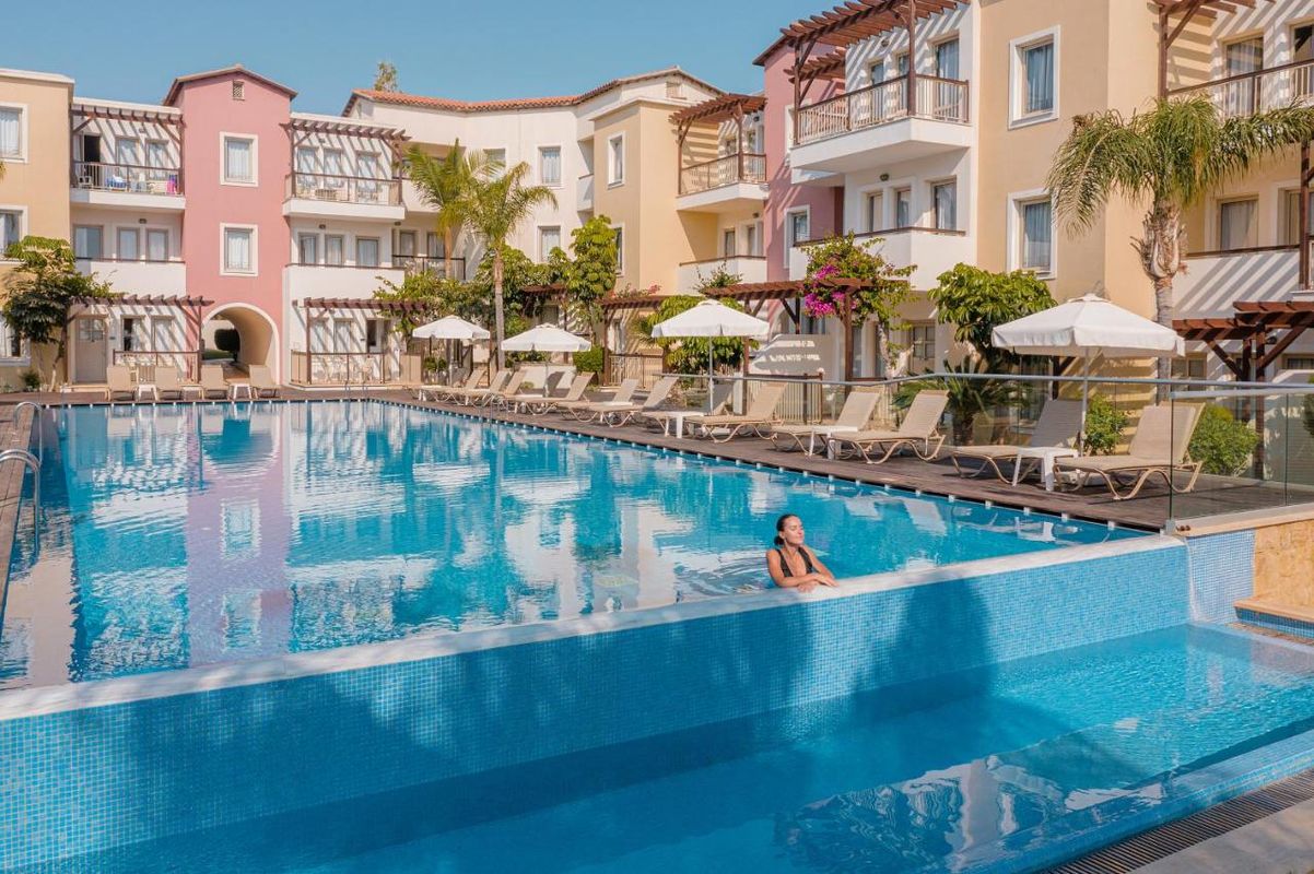 Louis Althea Beach Hotel фото 9