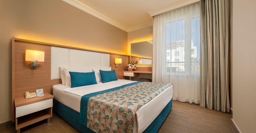 Royal Garden Beach Hotel фото 105