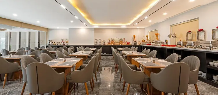 Фото отеля Mercy Emerald Hotel Danang