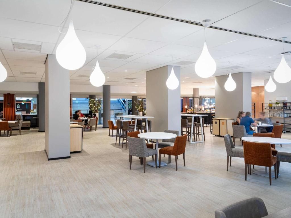 Novotel The Hague World Forum фото 3