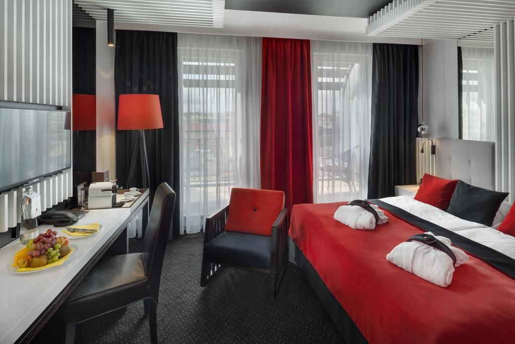 Hotel Clement фото 0