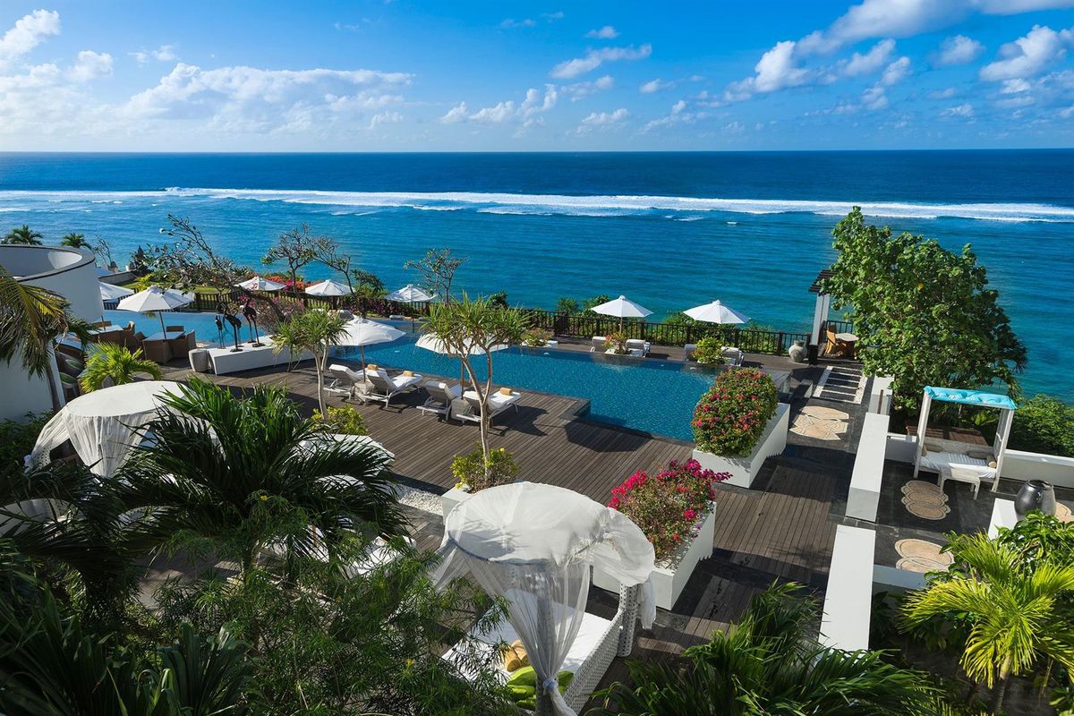 Samabe Bali Suites & Villas фото 1