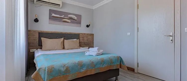 Фото отеля Seven City Hotel