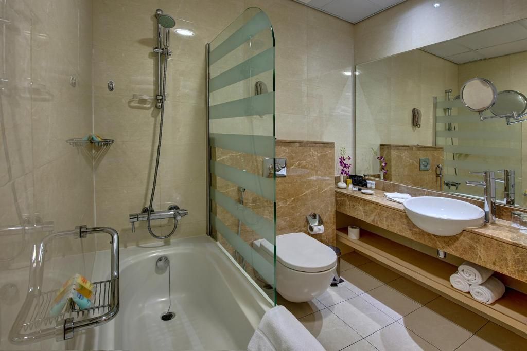 Al Khoory Executive Hotel, Al Wasl фото 49