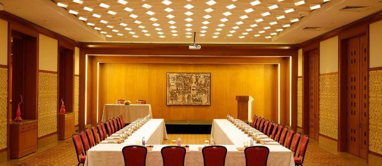 Фото отеля Divan Istanbul Hotel