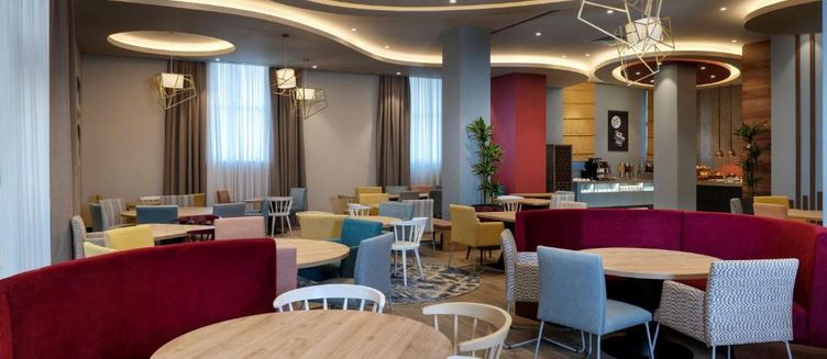 Фото отеля Hampton By Hilton Tashkent