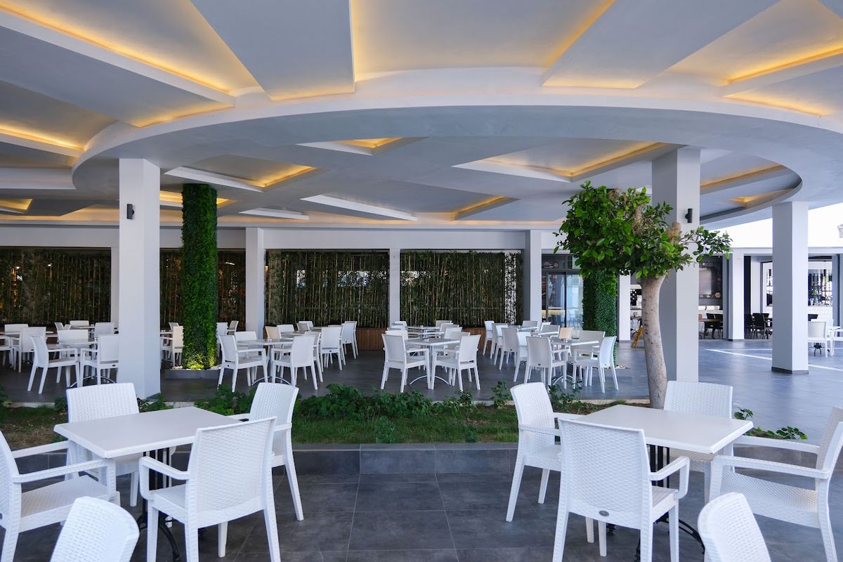 Kaila Beach Hotel фото 12
