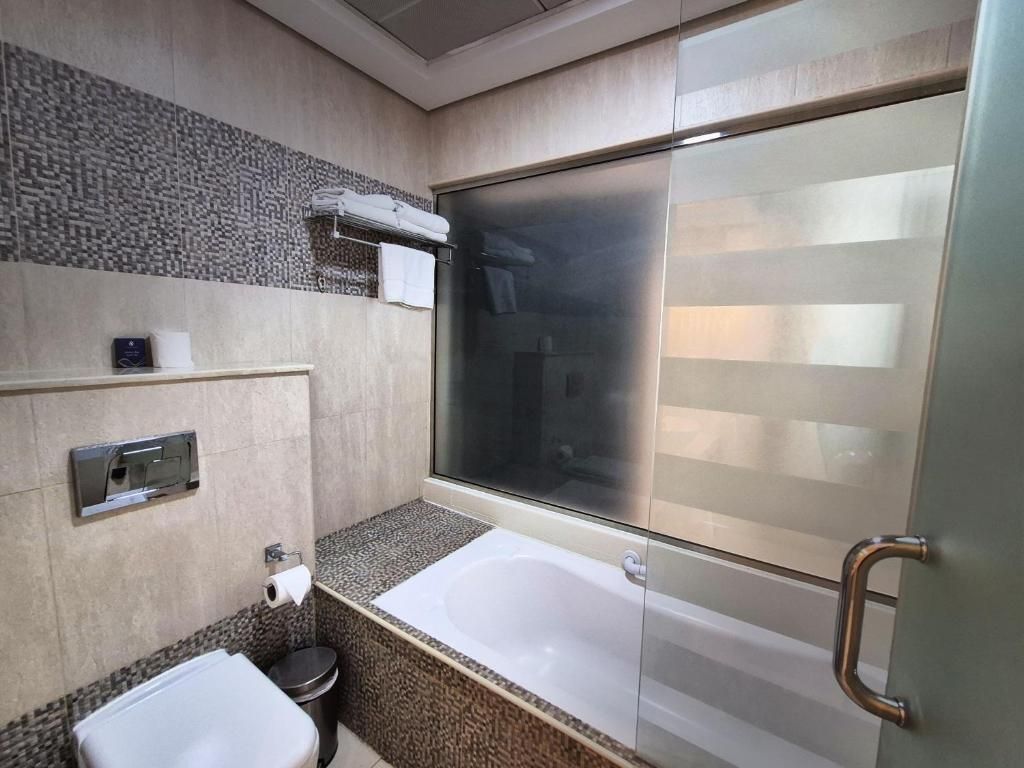 Signature Hotel Al Barsha фото 52