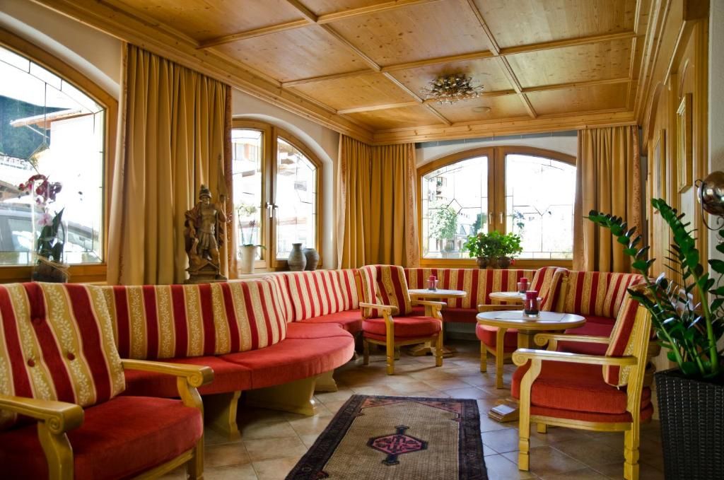 Hotel Garni Maria Theresia фото 18
