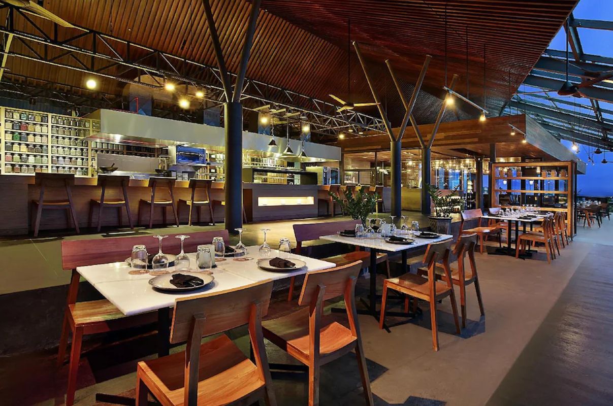 Grand Seminyak - Lifestyle Boutique Bali Resort фото 8