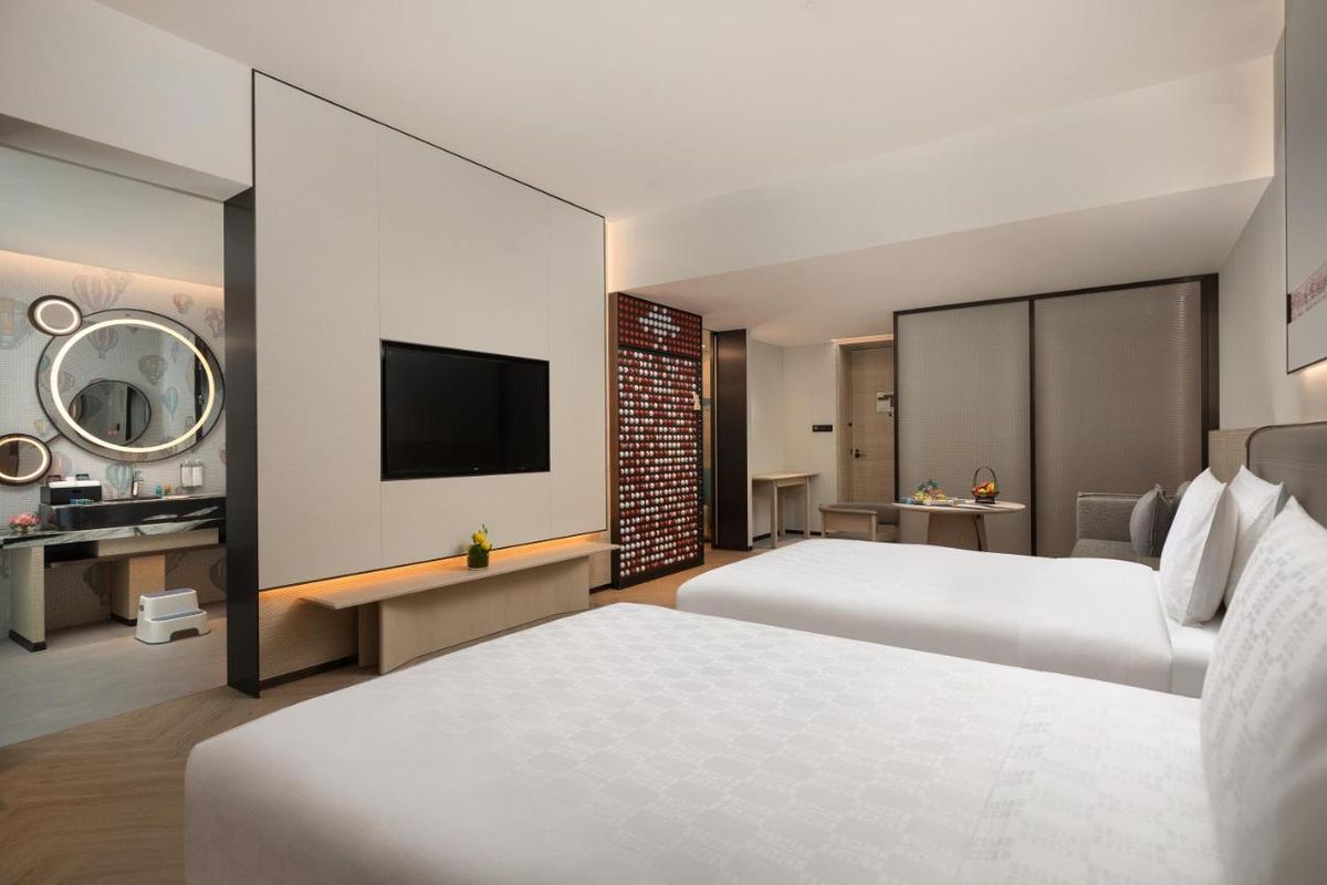 Hualuxe Sanya Yalong Bay Resort фото 63