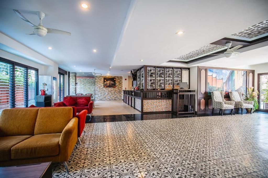 Ratana Hotel Chalong фото 13