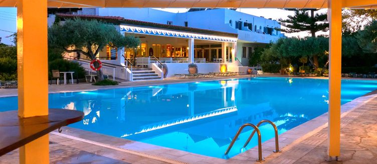 Фото отеля Villea Village