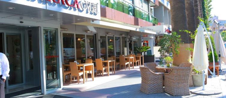 Фото отеля Karaca