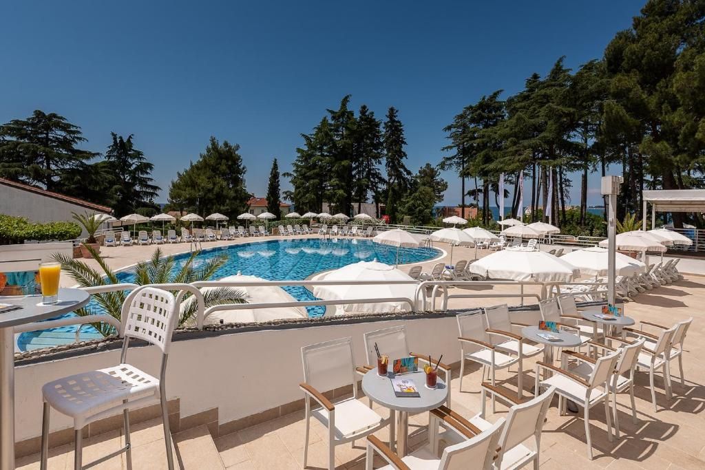 COOEE Pinia Hotel by Valamar фото 41