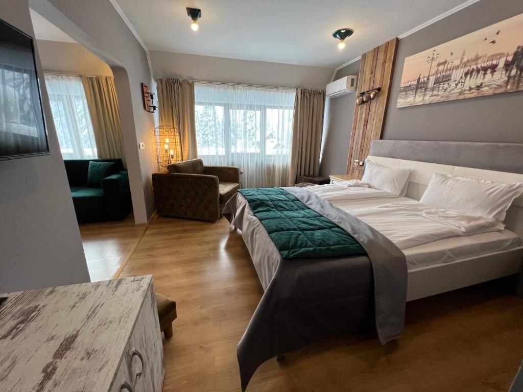 Moura Boutique Hotel by Asteri Hotels фото 27
