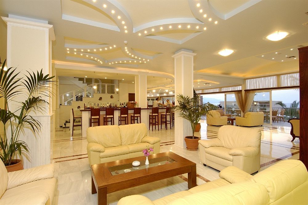 Selini Suites фото 47