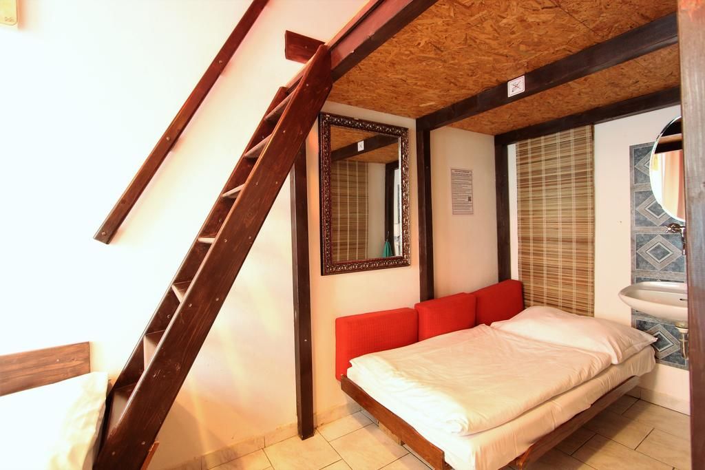 Хостел «Hostel Marabou Prague» фото 1