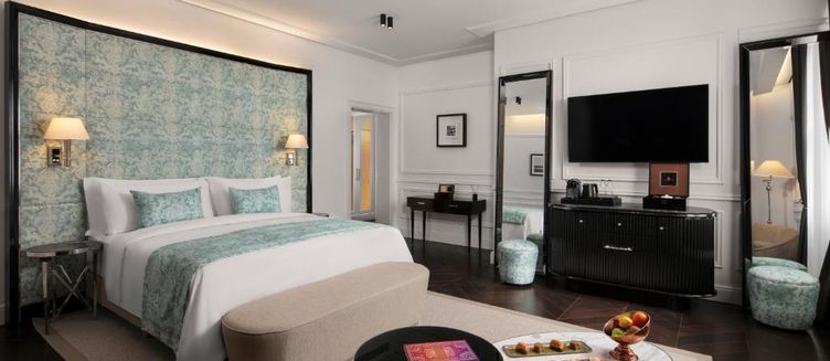 Фото отеля Sanasaryan Han, a Luxury Collection Hotel