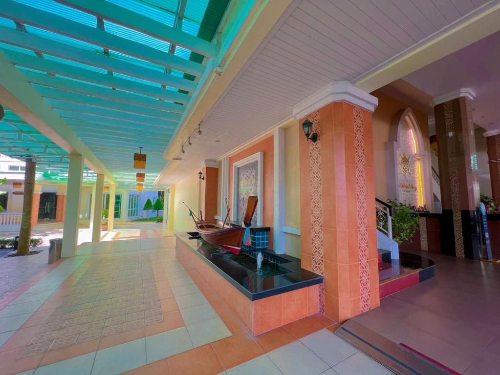 Krabi Front Bay Resort фото 36