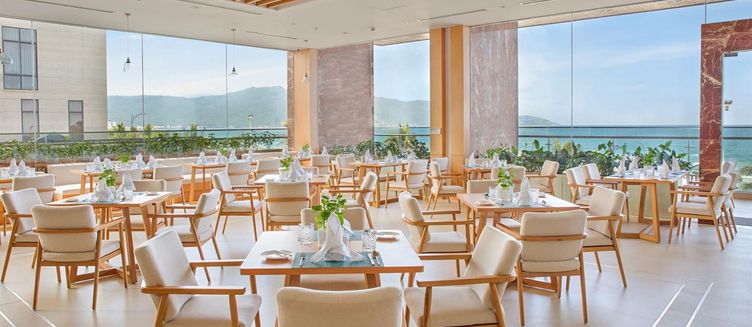 Фото отеля TMS Hotel Da Nang Beach