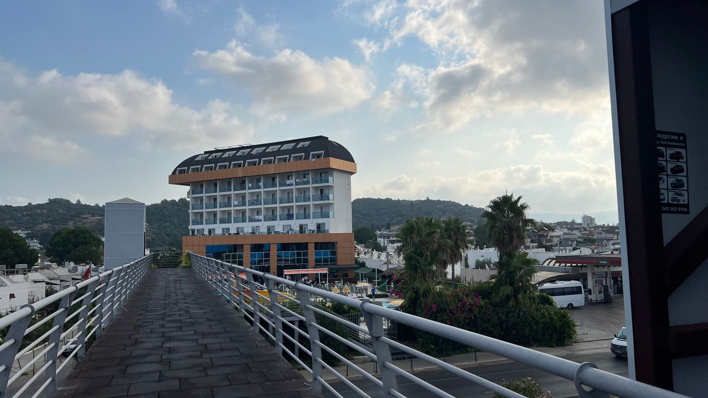 Throne Beach Resort & Spa фото 102