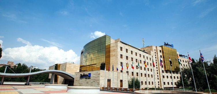 Фото отеля Radisson Blu Hotel Yerevan