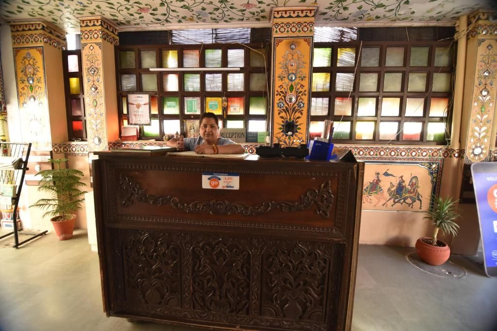 Hotel Vaishnavi фото 0