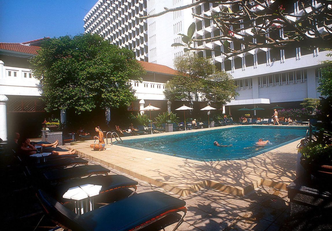 Indra Regent Hotel фото 25