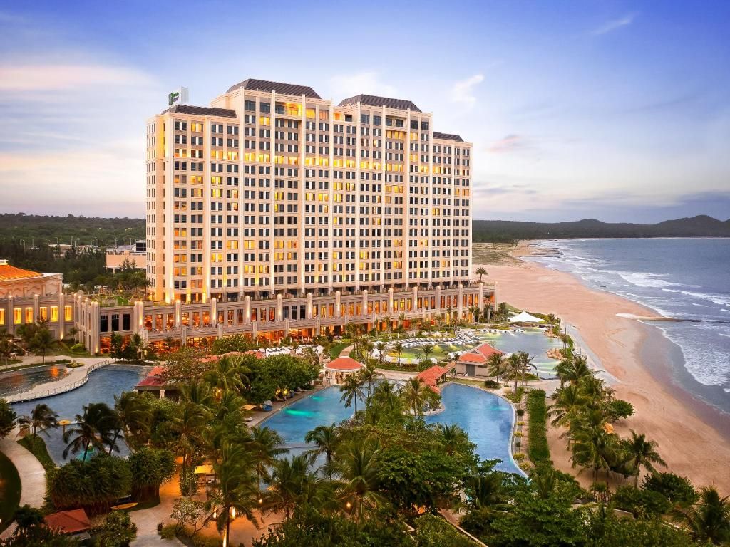 Holiday Inn Resort Ho Tram Beach фото 68