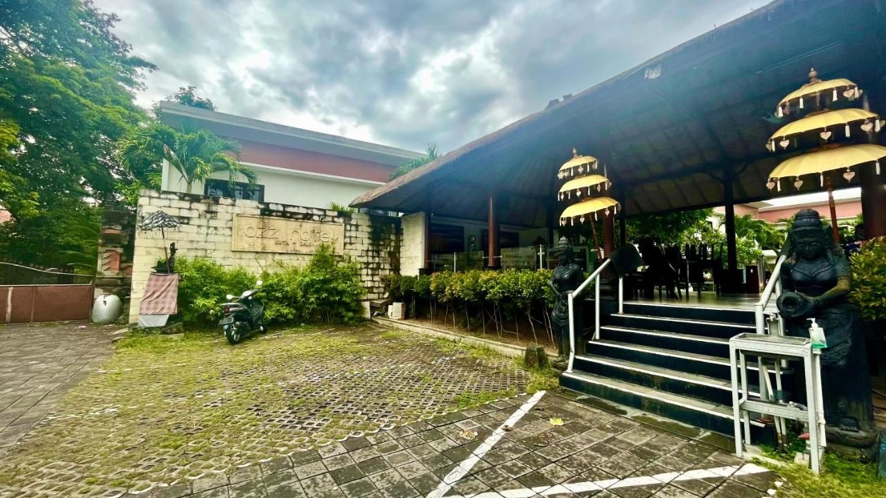 Ozz Hotel Kuta Bali фото 12